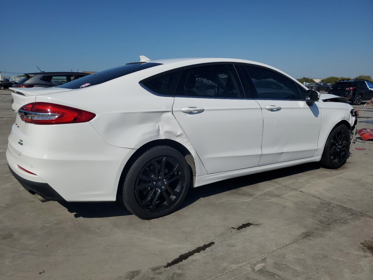 2020 Ford Fusion - Image 3