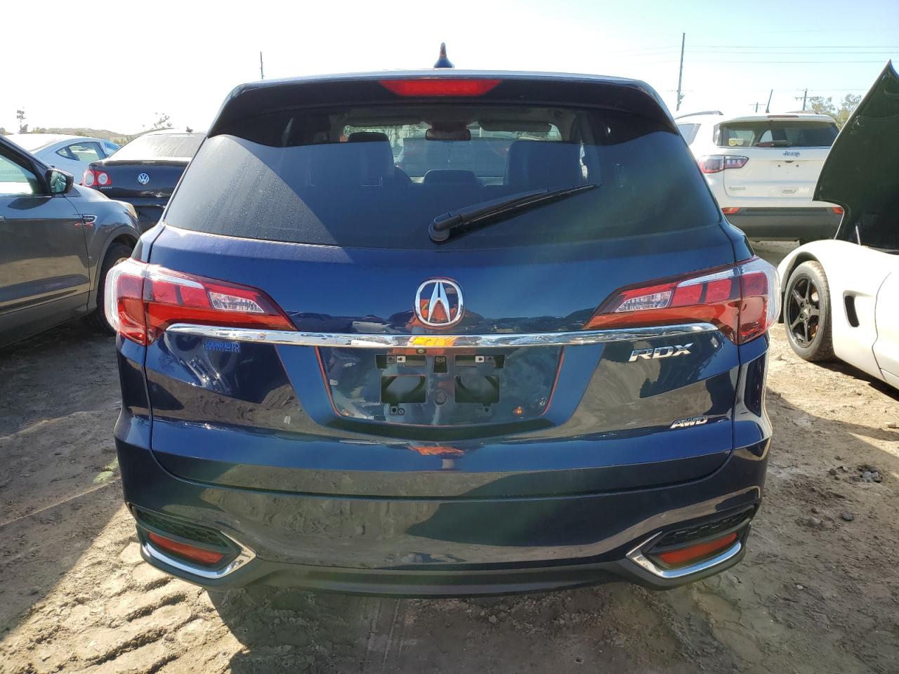 2018 Acura Rdx Technology VIN: 5J8TB4H5XJL020546 Lot: 75647664