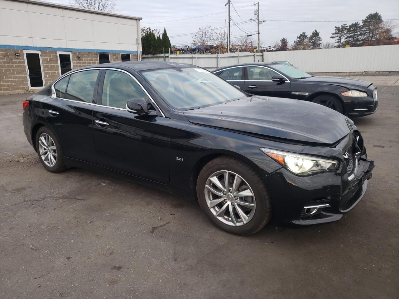2017 Infiniti Q50 - Image 4