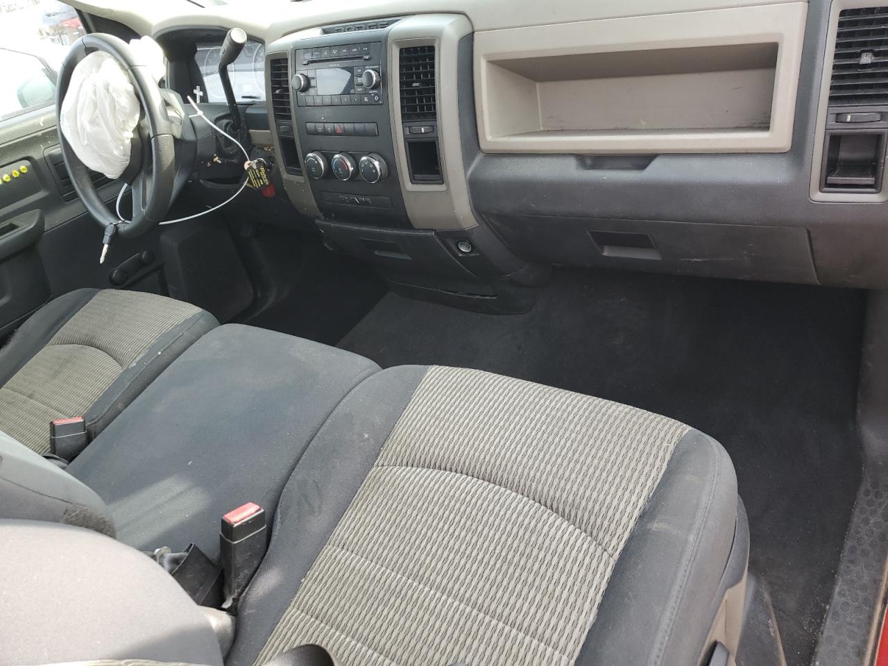 2009 Dodge RAM - Image 8