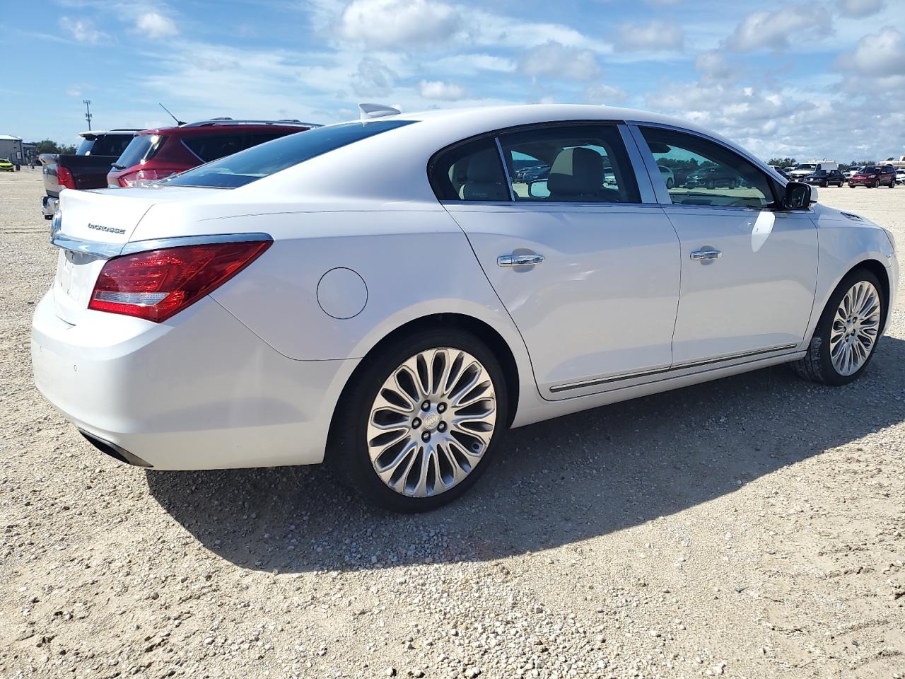 2015 Buick LaCrosse - Image 3