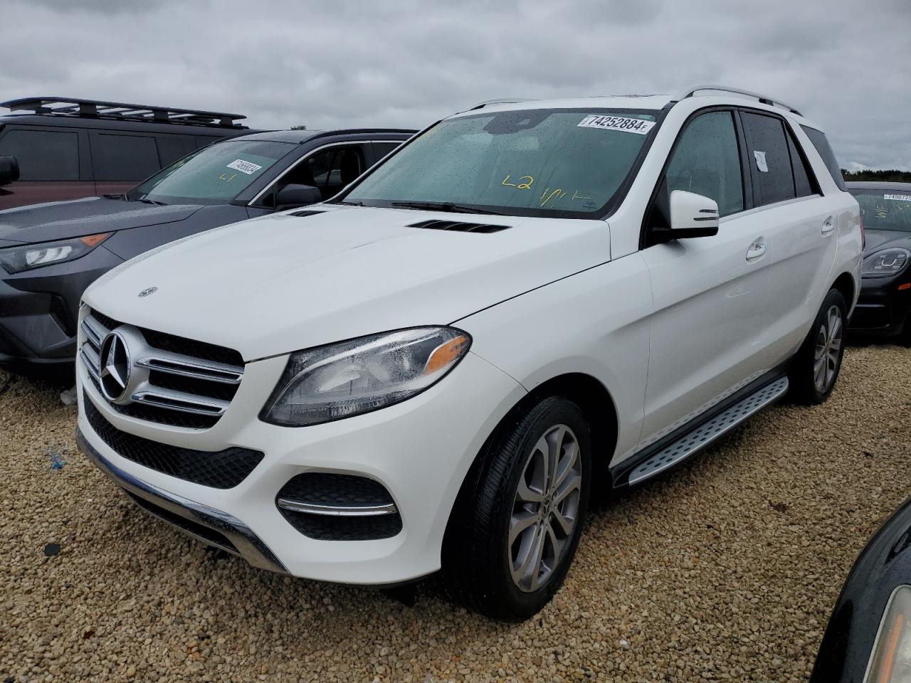 2018 Mercedes-Benz GLE - Image 1
