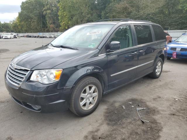 2010 Chrysler Town & Country Touring