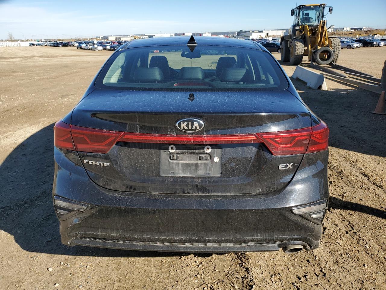 3KPF54AD2KE102799 2019 Kia Forte Ex