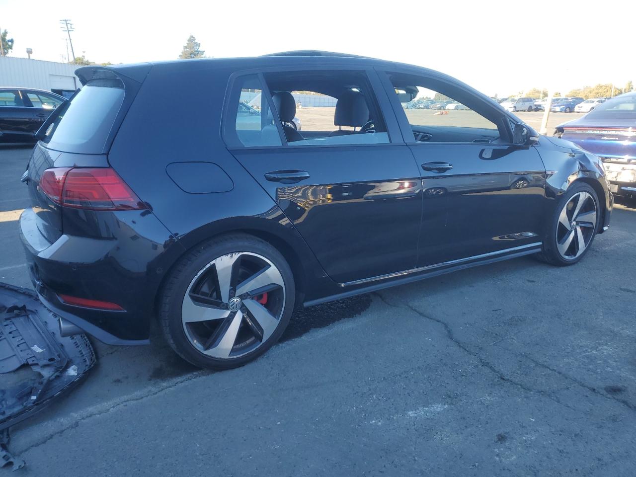 VIN 3VW6T7AU2KM036829 2019 VOLKSWAGEN GTI no.3