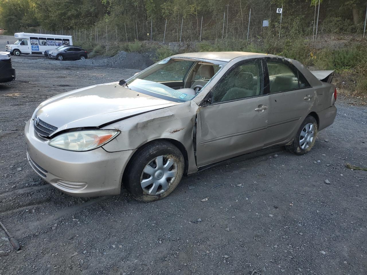 2004 Toyota Camry Le VIN: 4T1BE32K84U293182 Lot: 74183624