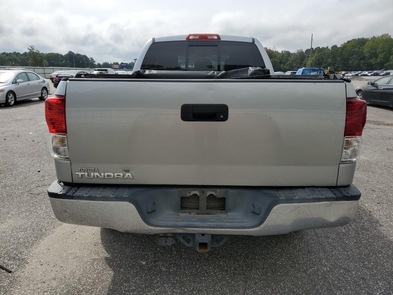 5TFRM5F11BX031258 2011 Toyota Tundra Double Cab Sr5