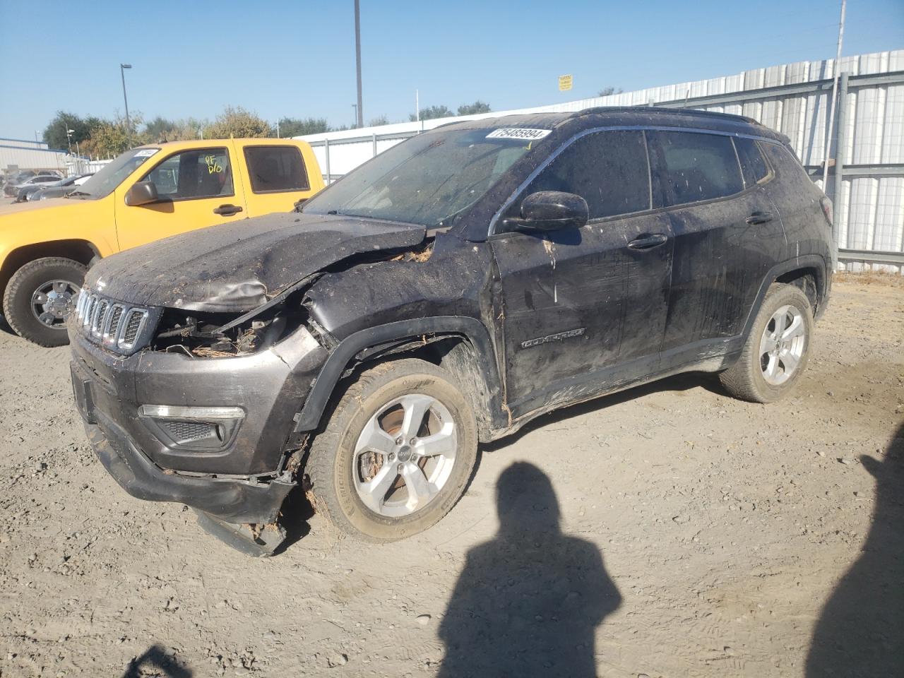 VIN 3C4NJDBB7JT161362 2018 JEEP COMPASS no.1