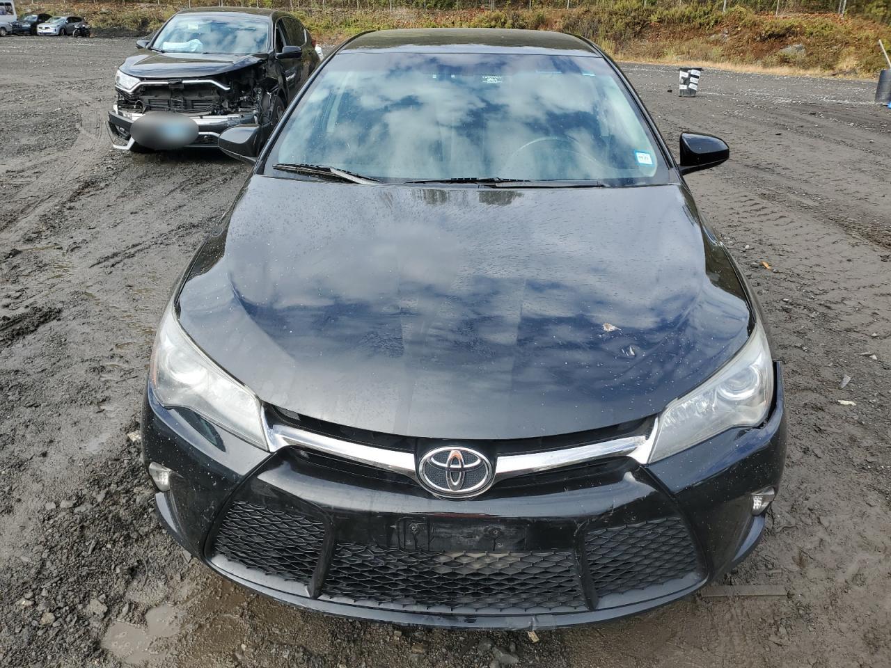 2017 Toyota Camry - Image 5
