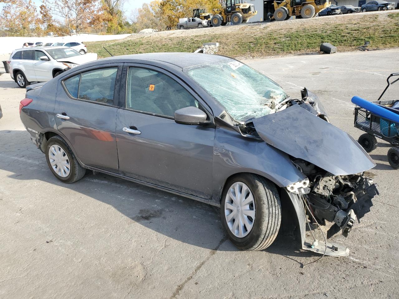 VIN 3N1CN7AP9KL862449 2019 NISSAN VERSA no.4