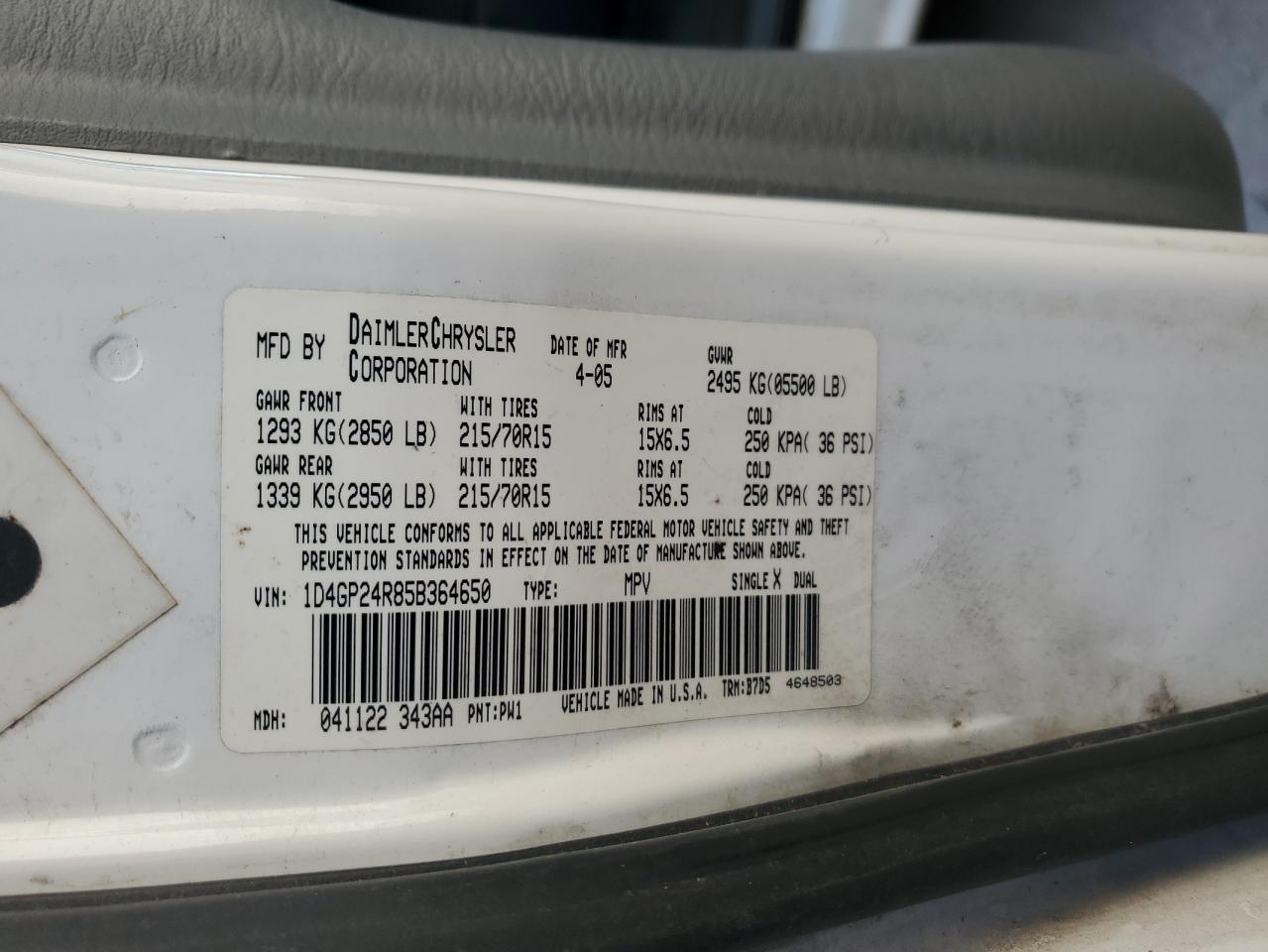 2005 Dodge Caravan - Image 14