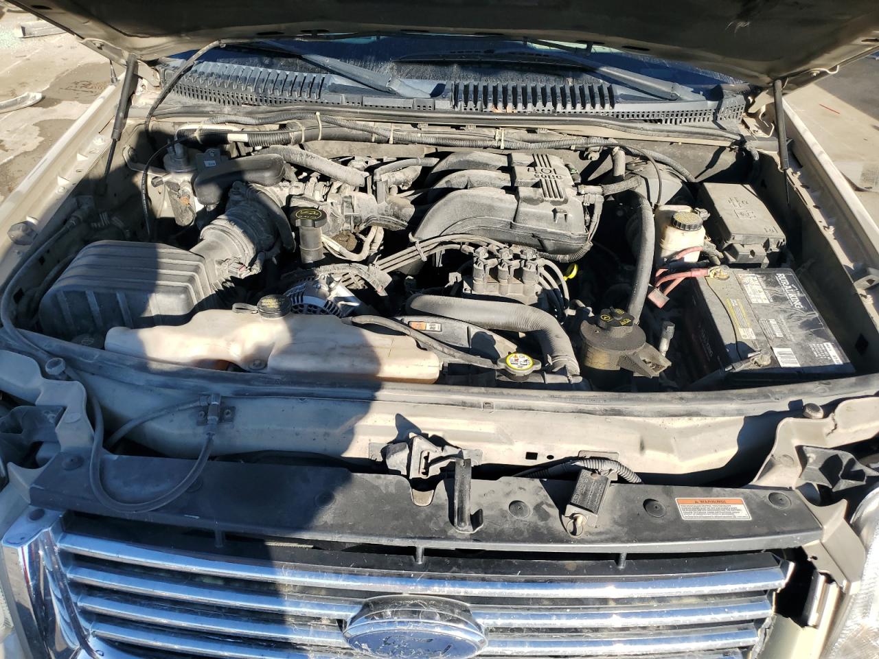 2007 Ford Explorer - Image 13