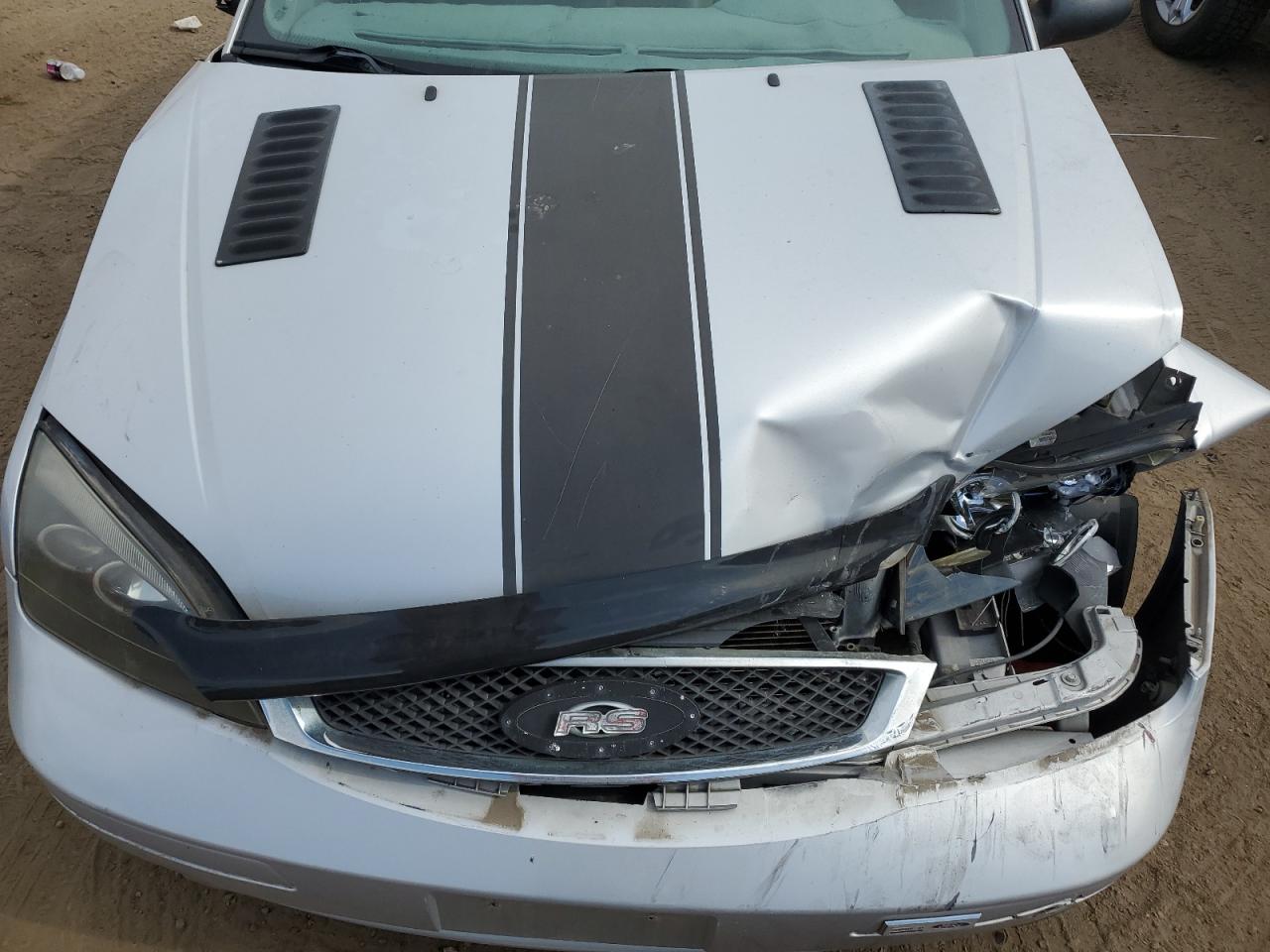 2006 Ford Focus - Image 12