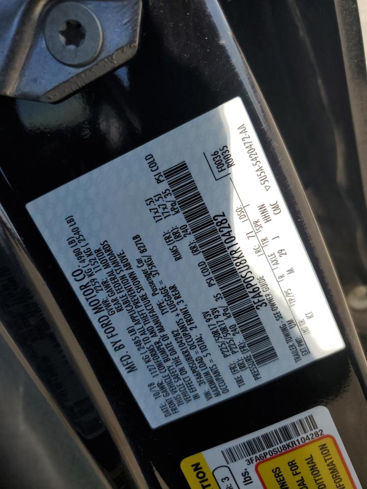 2019 Ford Fusion - Image 14