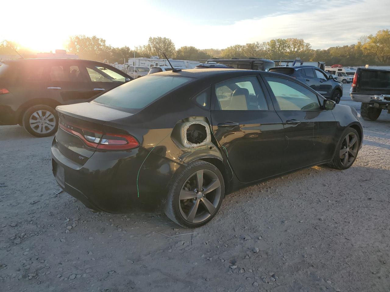 2016 Dodge Dart - Image 3