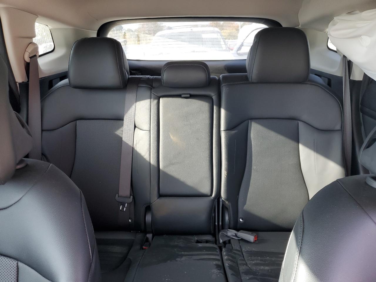 2023 Kia Sportage - Image 10