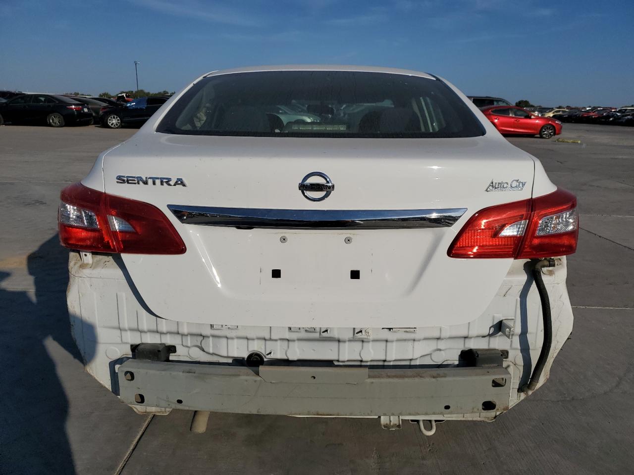 2019 Nissan Sentra - Image 11