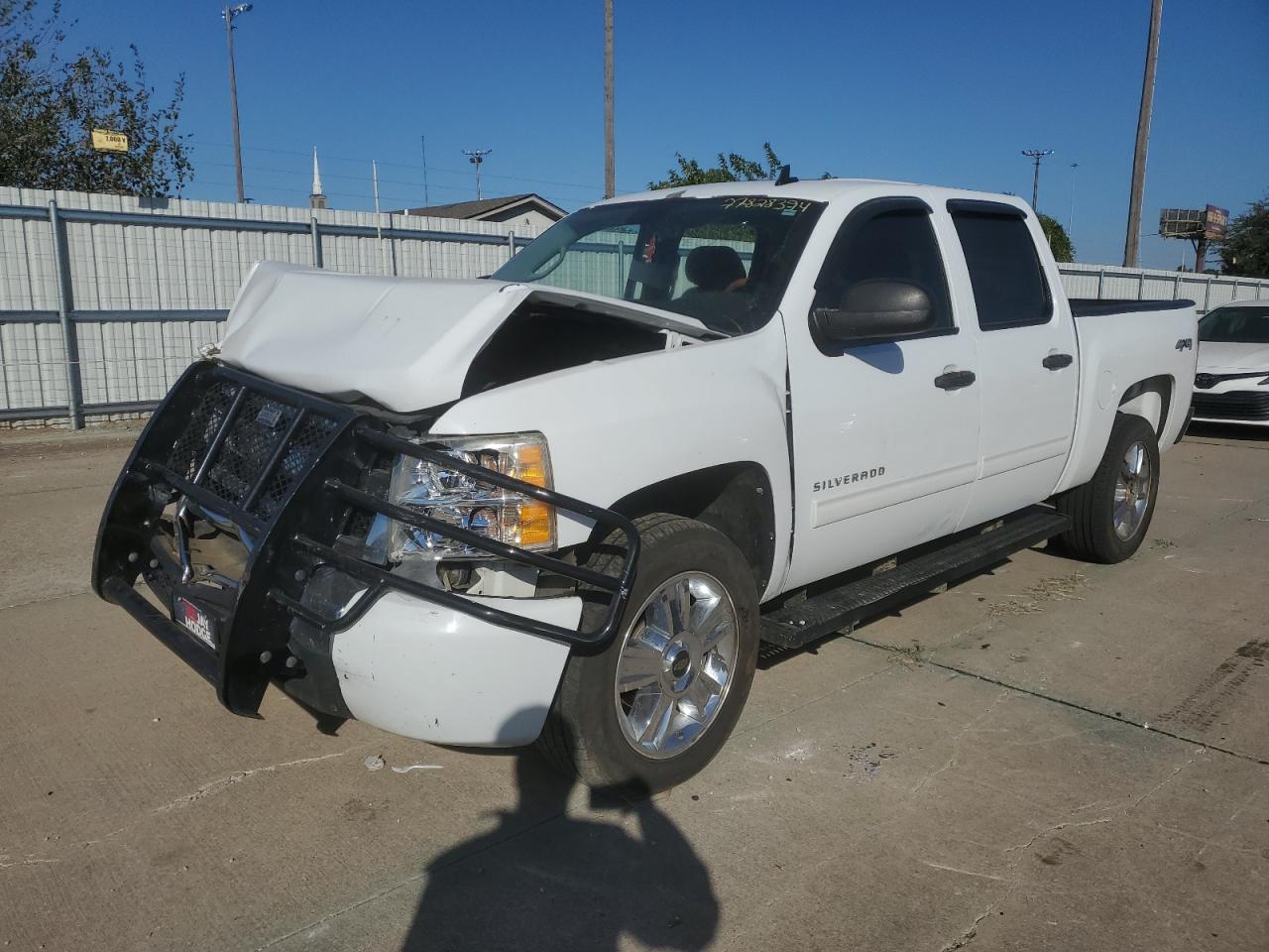 2011 Chevrolet Silverado - Image 1