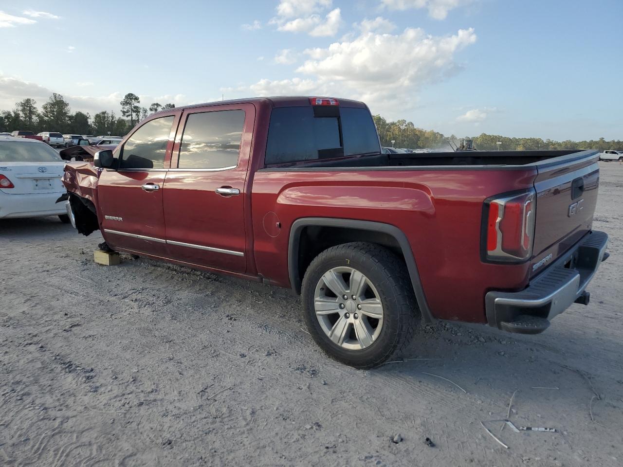 2017 GMC Sierra - Image 2