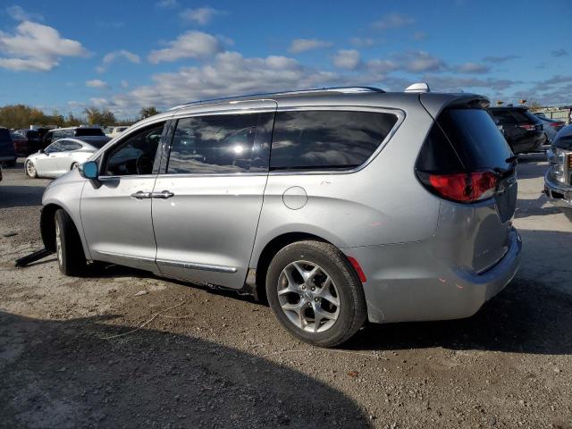  CHRYSLER PACIFICA 2018 Серебристый