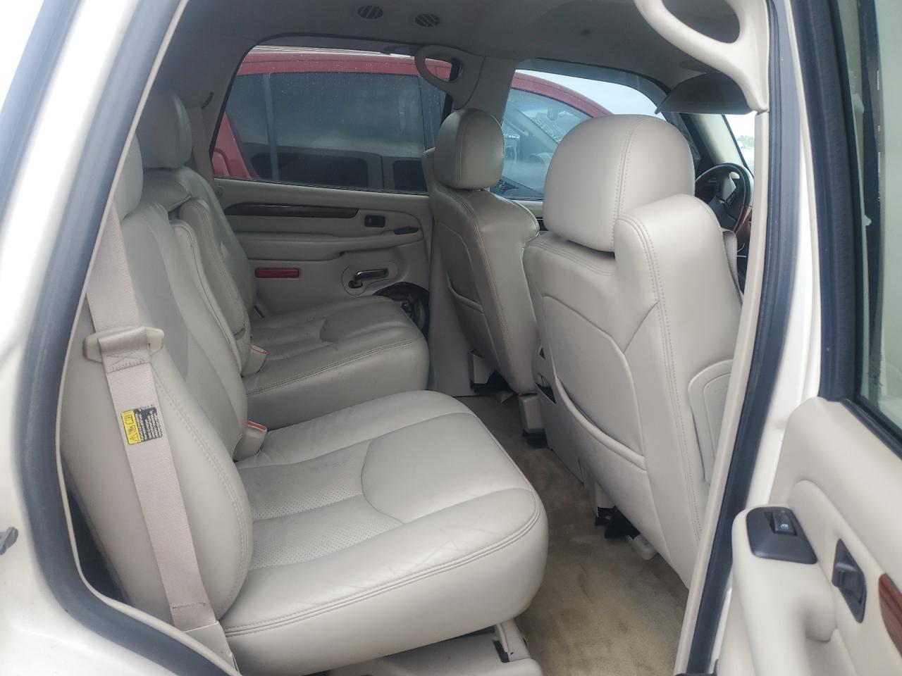 1GYEK63N04R112335 2004 Cadillac Escalade Luxury