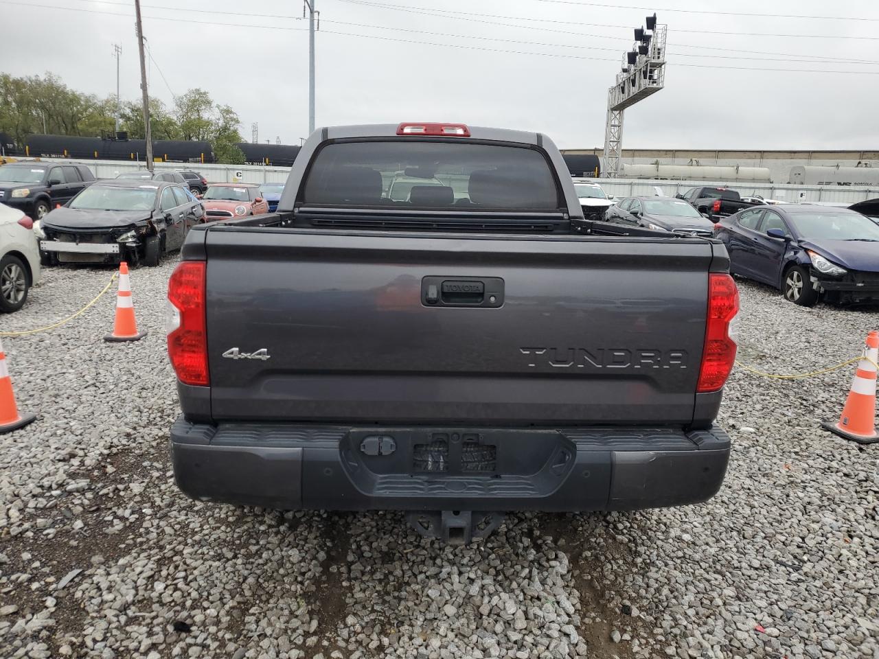 5TFHY5F15KX823428 2019 Toyota Tundra Crewmax Limited