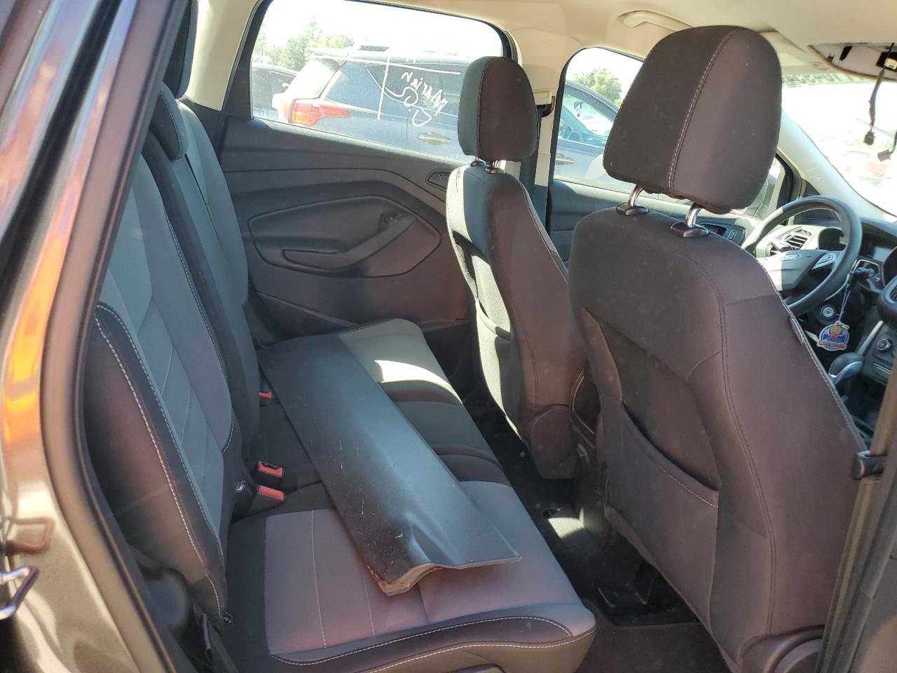 2017 Ford Escape - Image 11