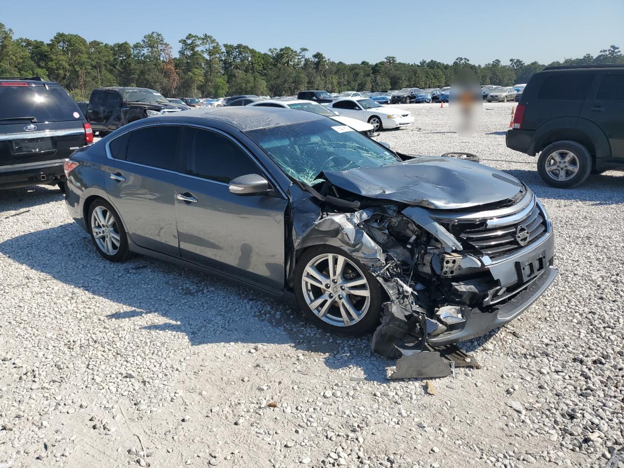 2015 Nissan Altima - Image 4