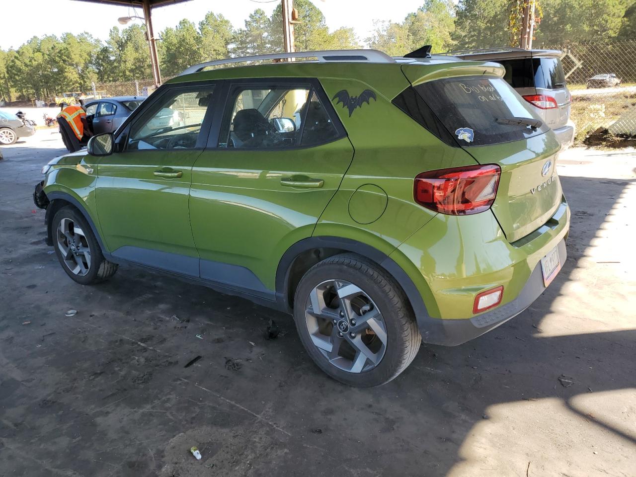 2022 Hyundai Venue - Image 2