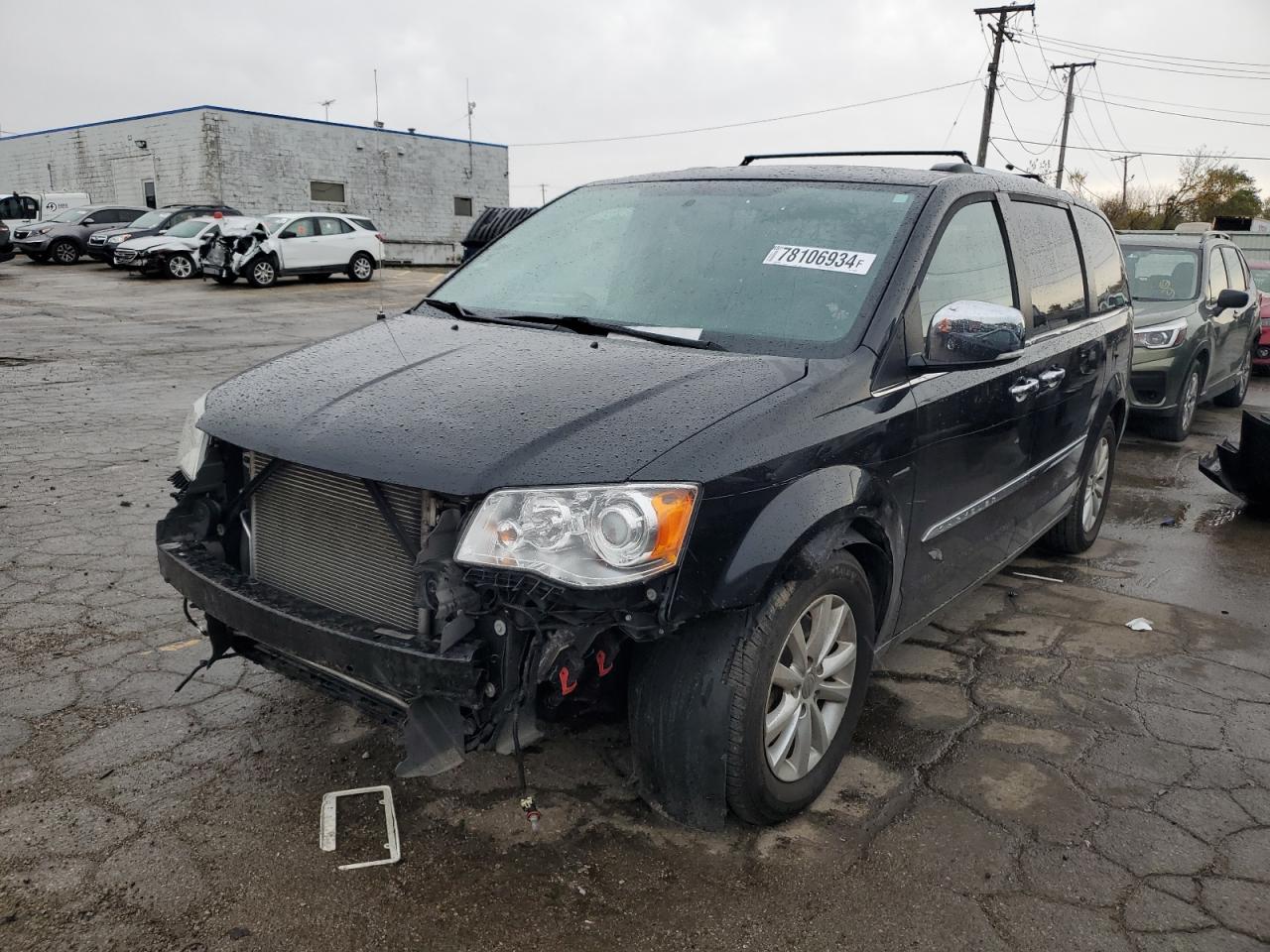2016 Chrysler Town & Country - Image 1