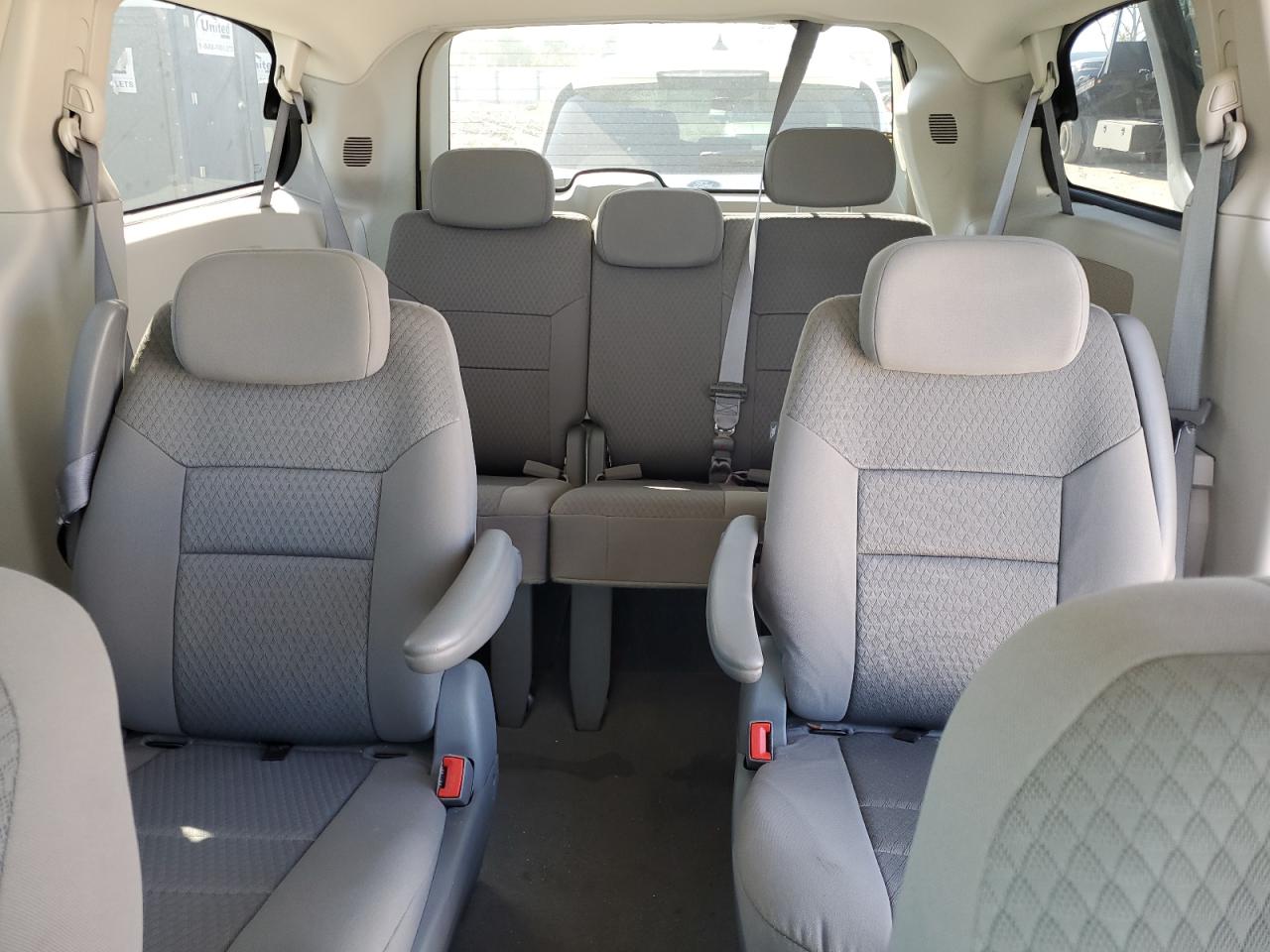 2008 Chrysler Town & Country Touring VIN: 2A8HR54P48R820721 Lot: 75436024