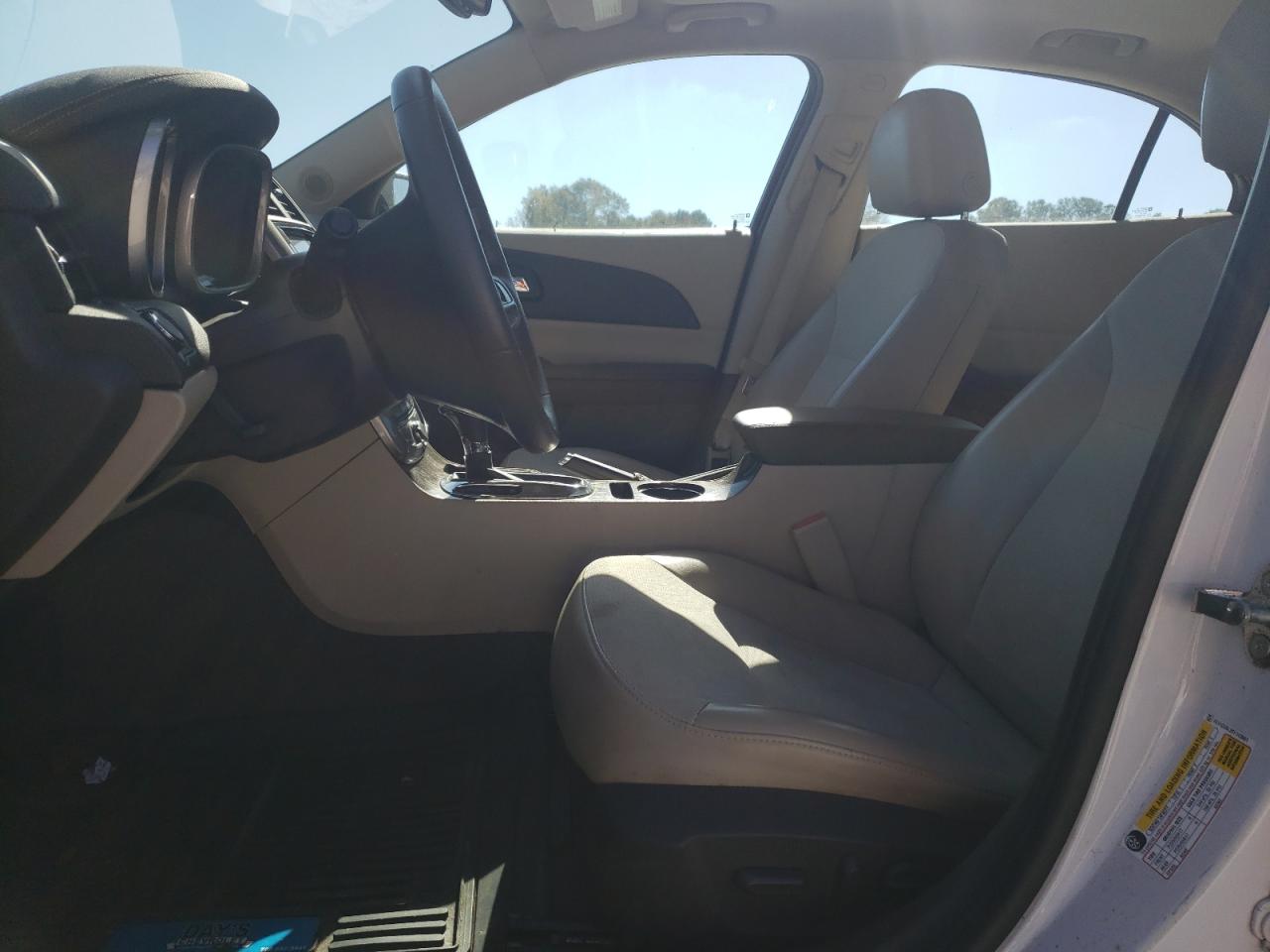 2015 Chevrolet Malibu - Image 7