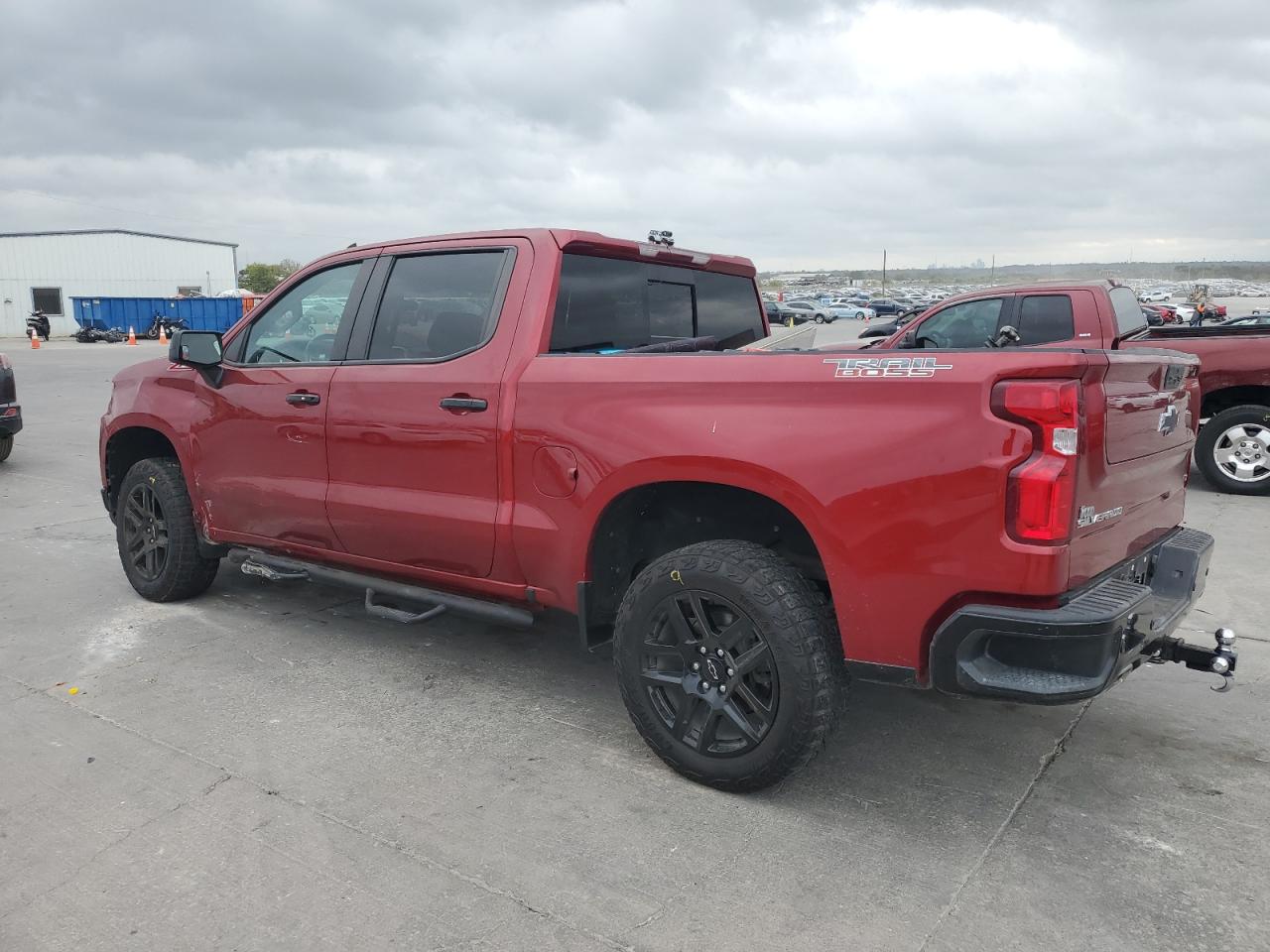 2021 Chevrolet Silverado - Image 2