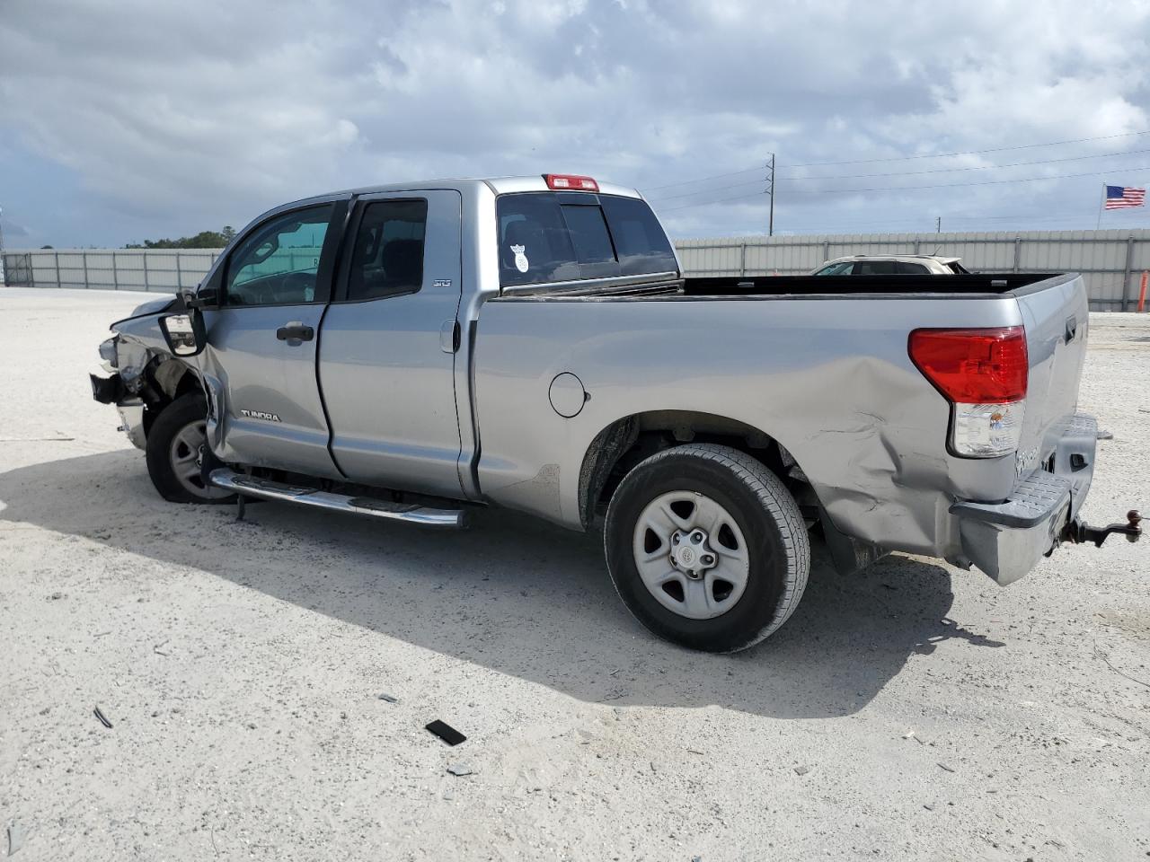 VIN 5TFRY5F15DX143035 2013 TOYOTA TUNDRA no.2