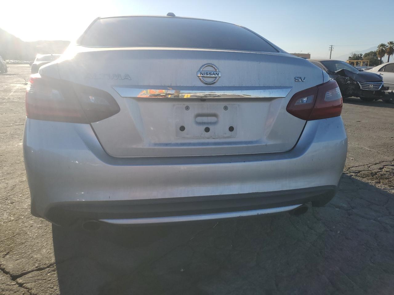 2018 Nissan Altima - Image 6