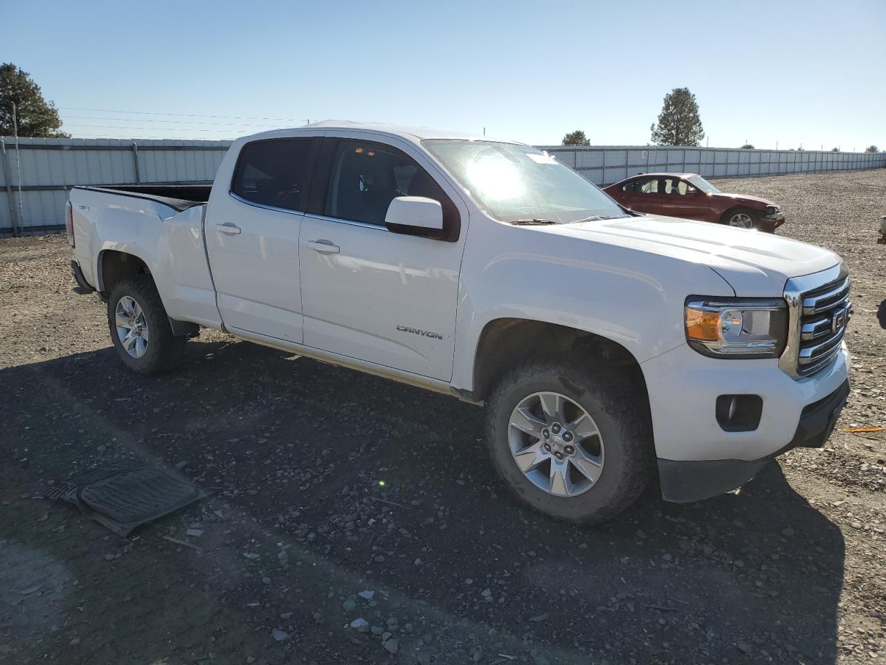 1GTG6CEN7J1299114 2018 GMC Canyon Sle