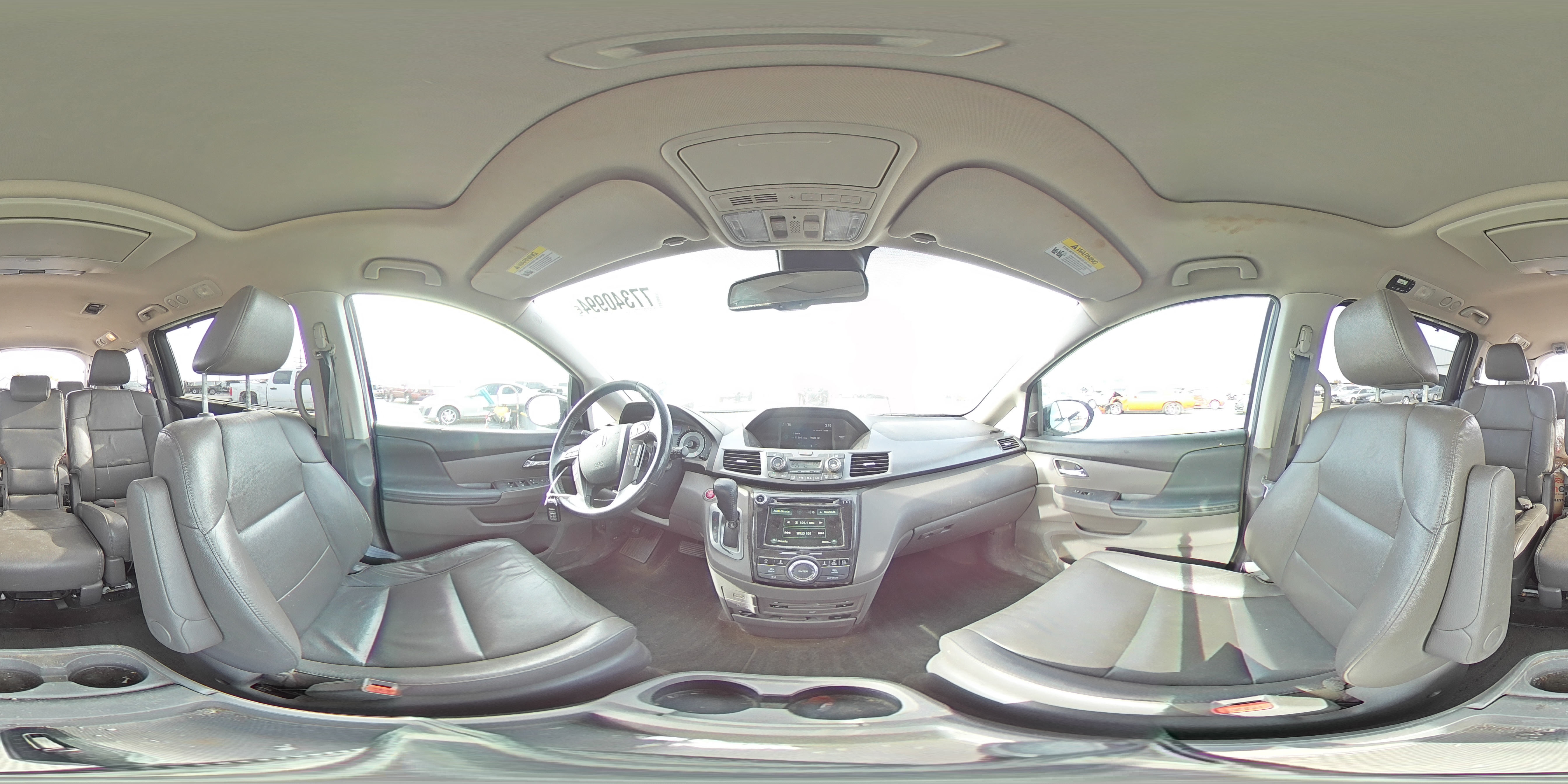 2014 Honda Odyssey - Image 14