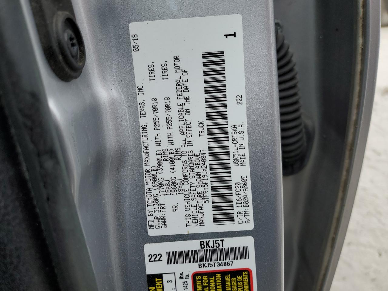 5TFRY5F19JX240847 2018 Toyota Tundra Double Cab Sr