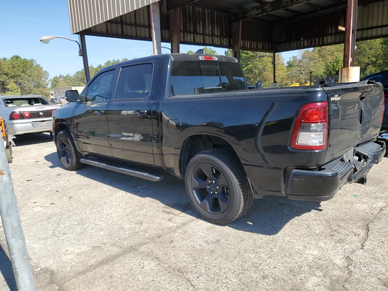 2019 RAM 1500 - Image 2