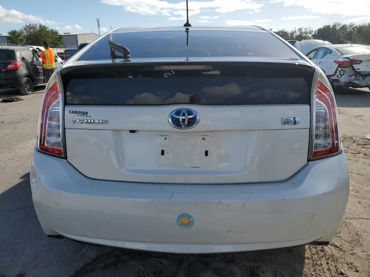 2014 Toyota Prius VIN: JTDKN3DU5E0385524 Lot: 77013104