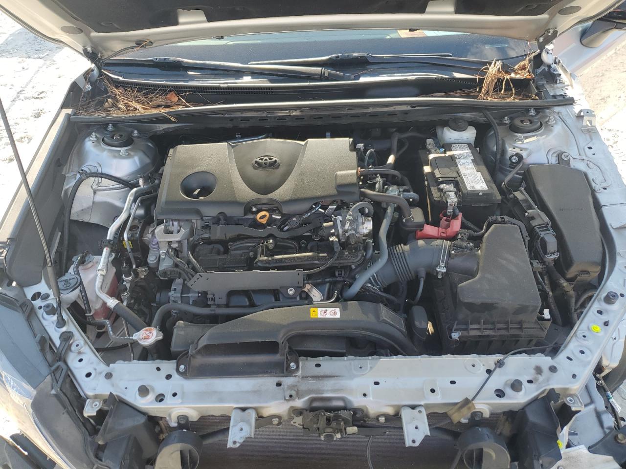 2021 Toyota Camry - Image 11