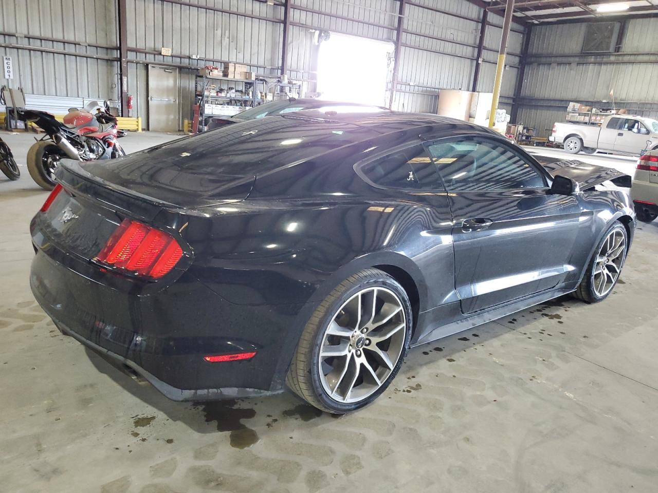 2015 Ford Mustang - Image 3
