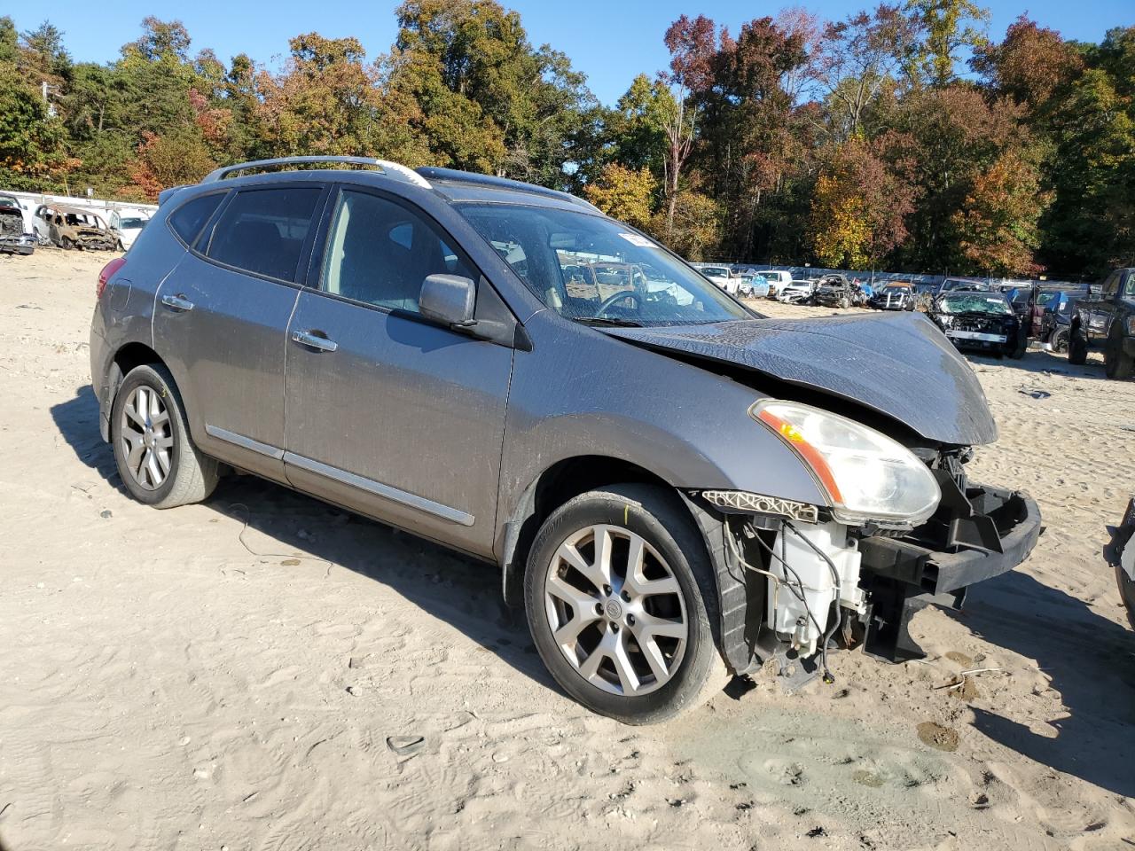 2011 Nissan Rogue - Image 4
