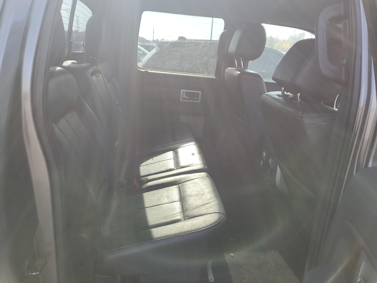 2012 Ford F-150 - Image 10