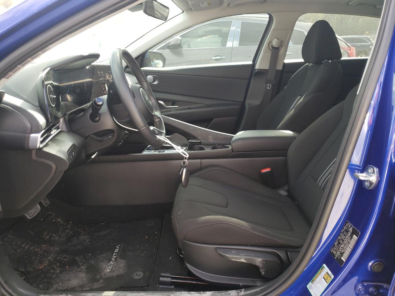 2024 Hyundai Elantra - Image 7