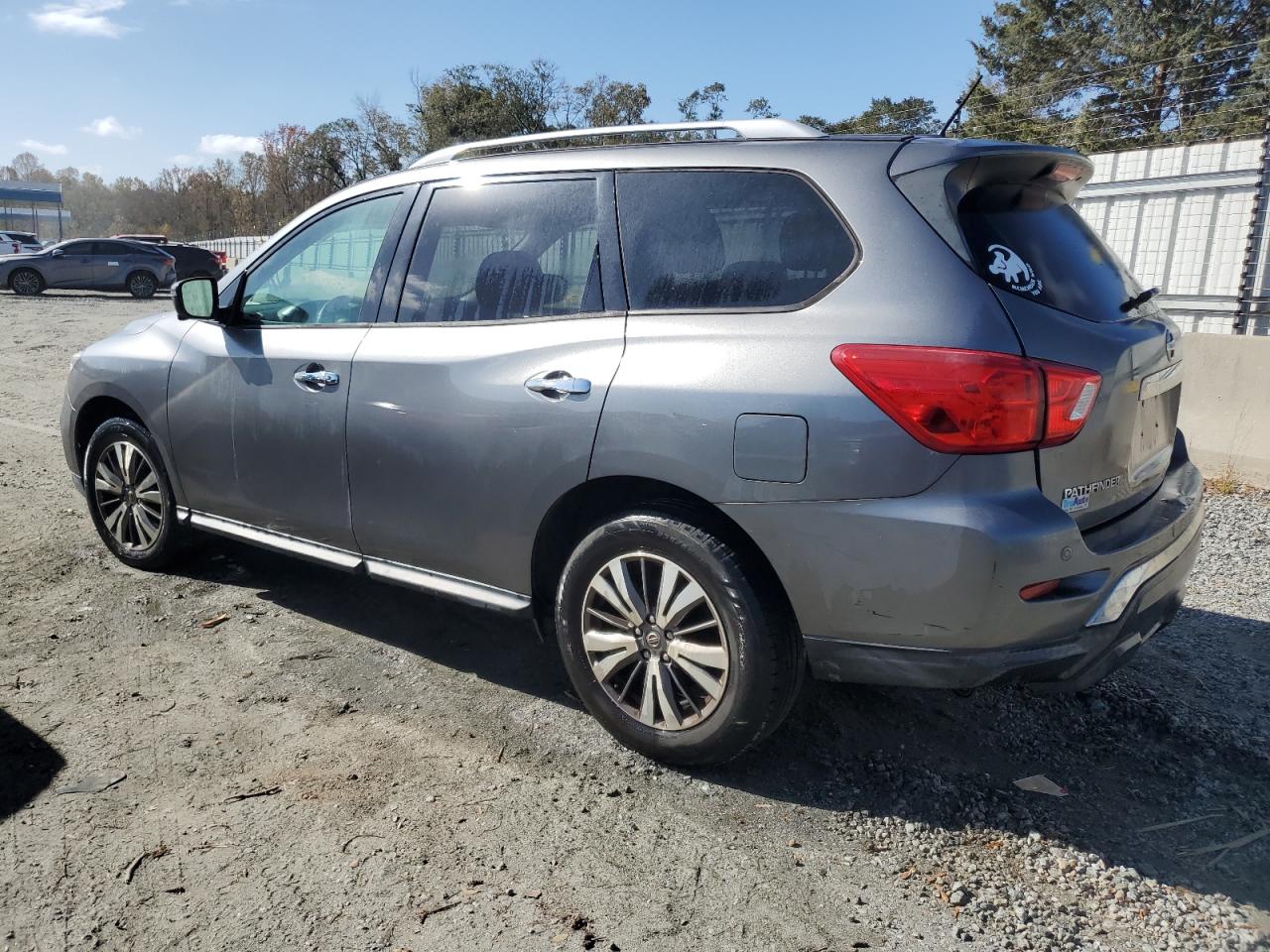 5N1DR2MN0JC616026 NISSAN PATHFINDER 2018