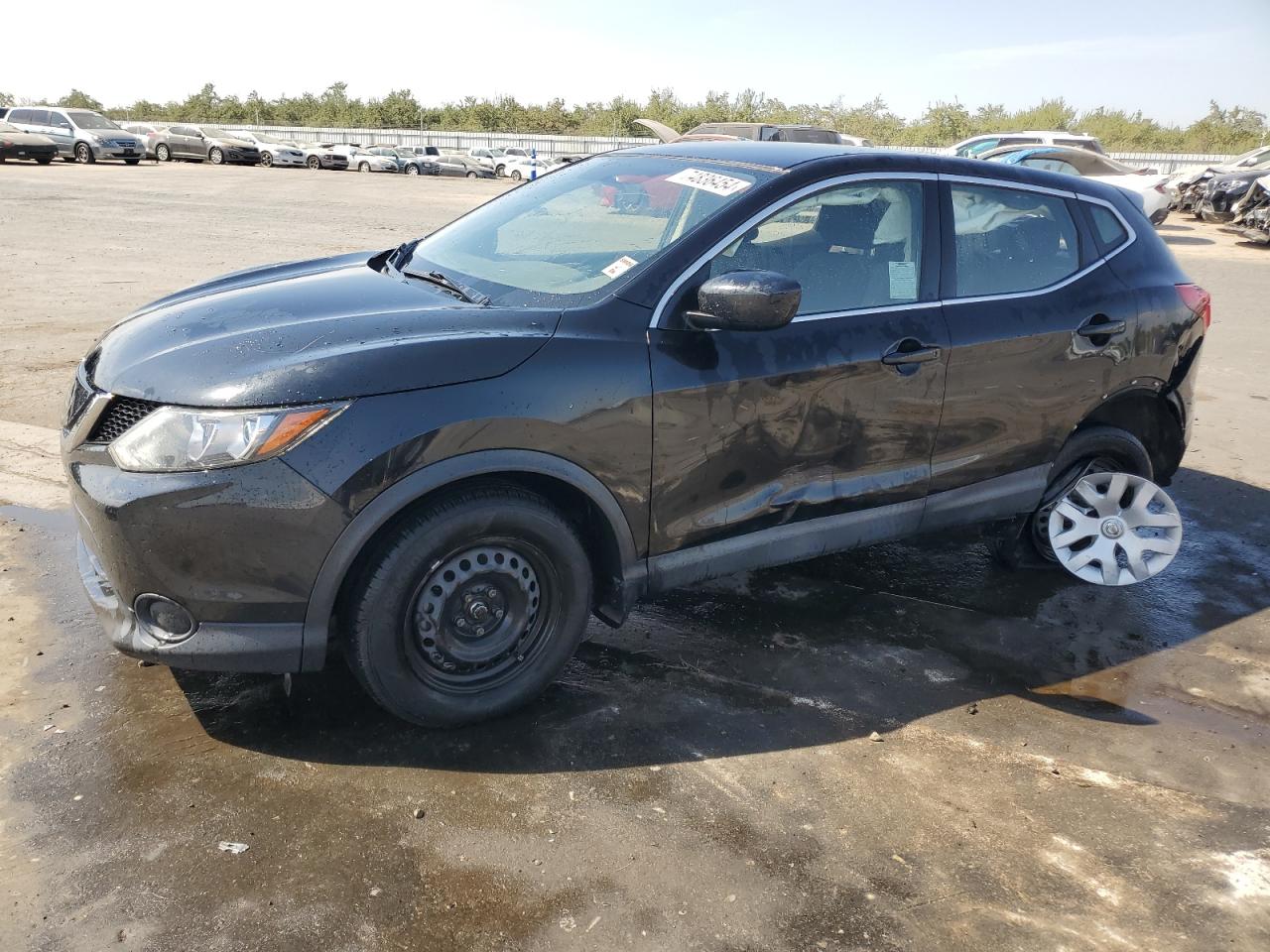 2018 Nissan Rogue - Image 1