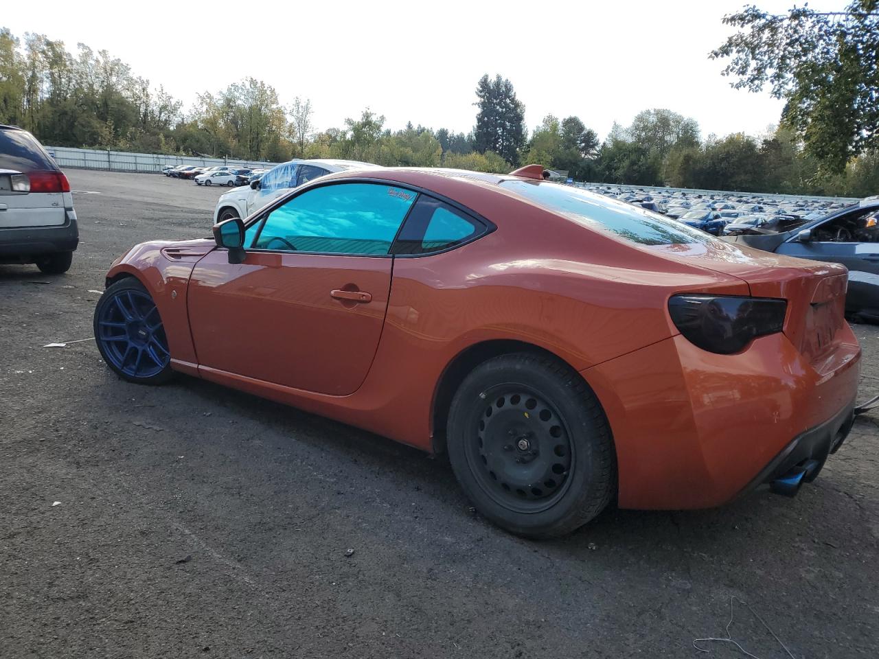 VIN JF1ZNAA11H9710396 2017 TOYOTA 86 no.2