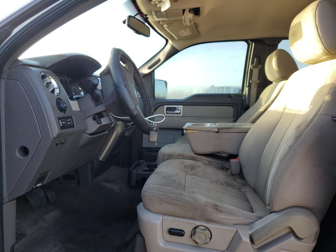2010 Ford F-150 - Image 7