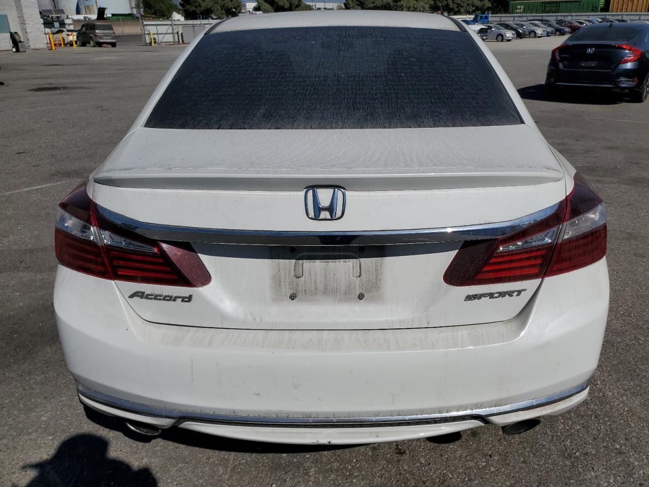 2017 Honda Accord - Image 6